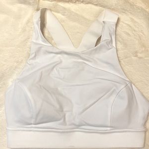 Lululemon sport bra